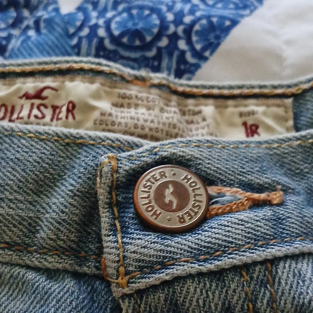Hollister Girls Jean Shorts 1R